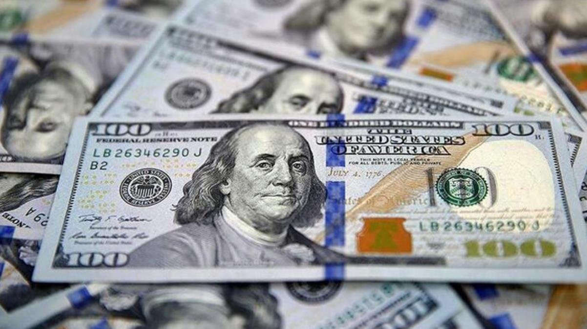 Üst üste 4 gündür düşen dolar, 8,39’dan işlem görüyor