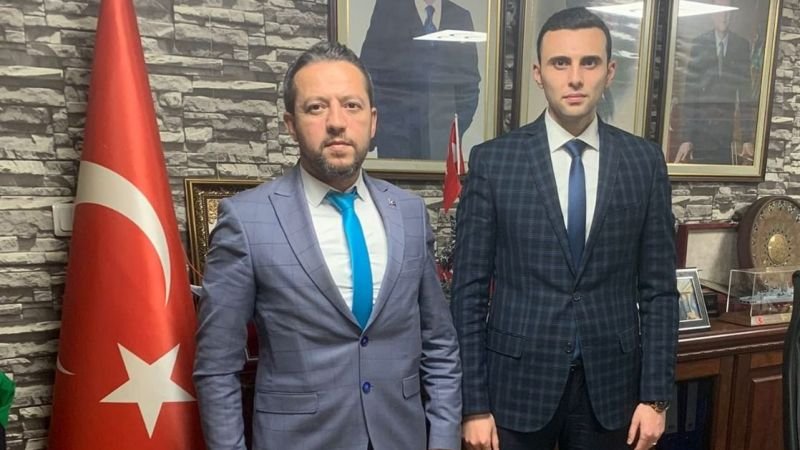 MHP Kartepe’nin yeni İlçe Başkanı Hayati Dilek oldu