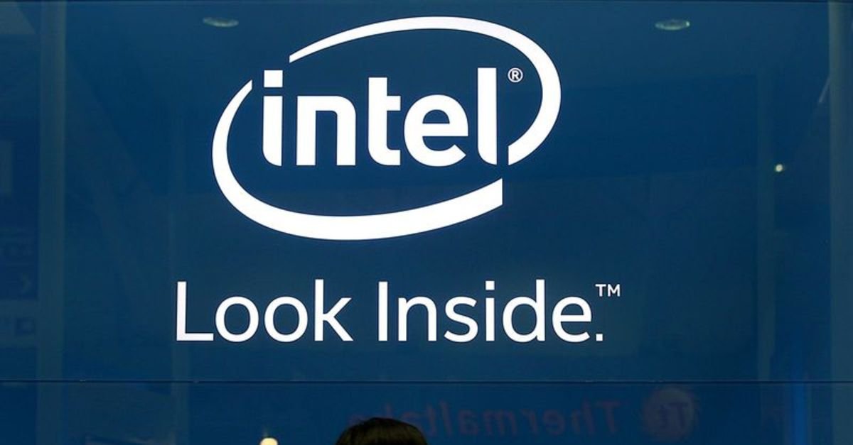 Intel’in üçüncü çeyrek geliri beklentilerin altında kaldı