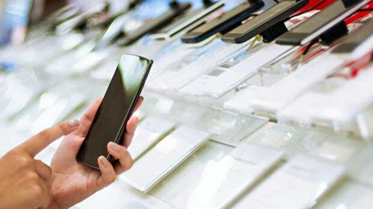 KDV oranı düşürüldü! İkinci el cep telefonlarında yüzde 20 indirim kapıda