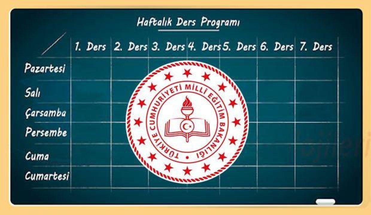 Öğrencilerin okula gideceği gün sayısı düşürülecek mi? MEB’den kritik açıklama geldi…