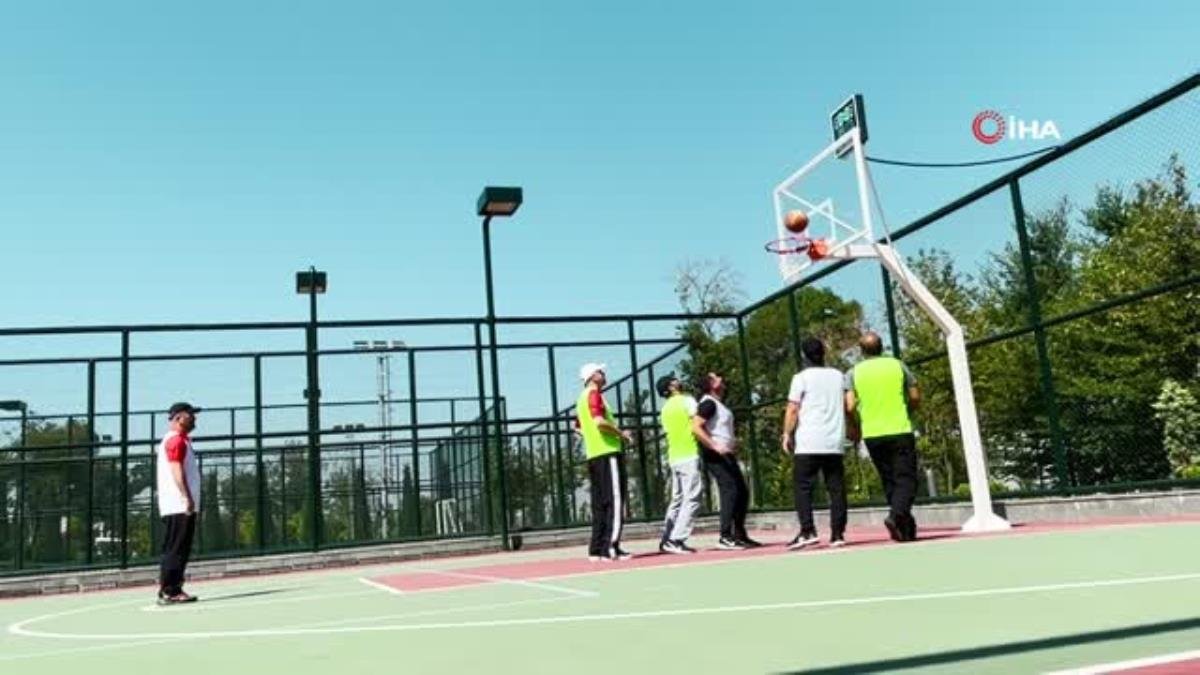 Son dakika siyaset: Cumhurbaşkanı Erdoğan’dan basketbol maçında 27 sayı
