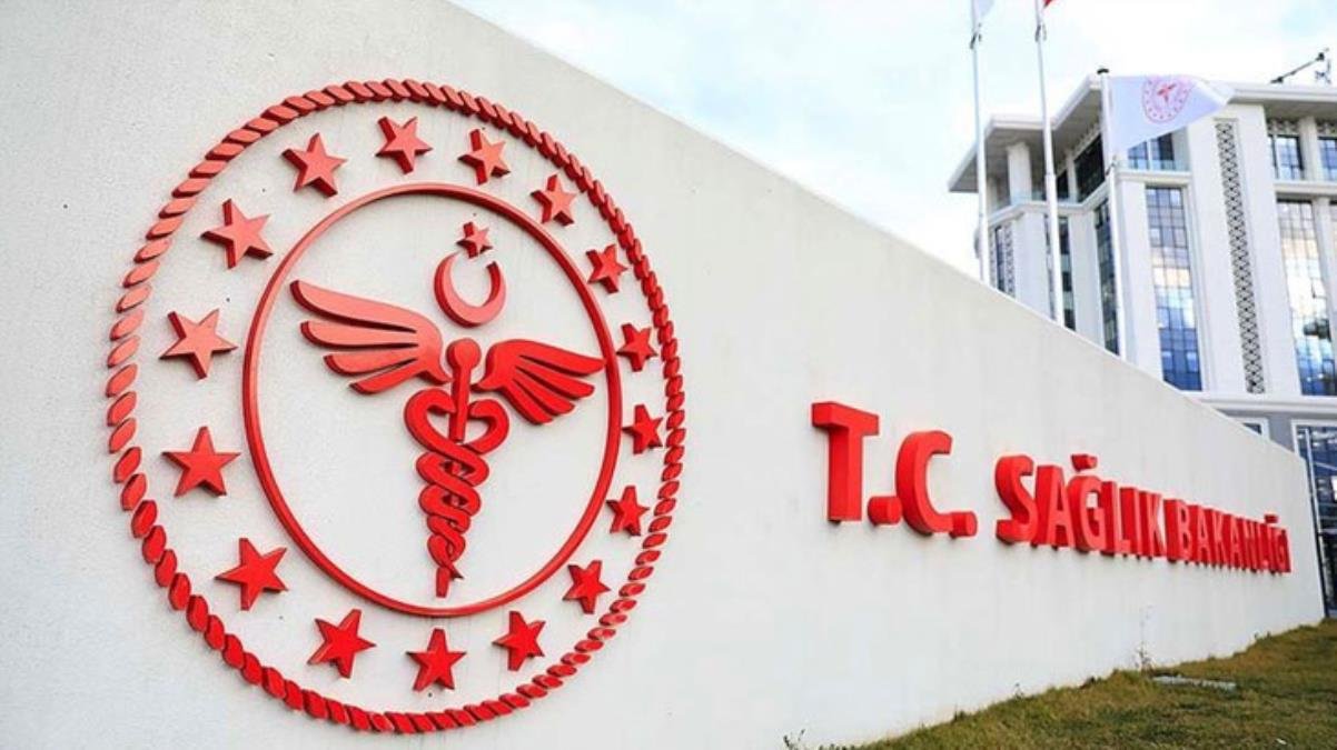 Türkiye’de, korona aşısı sonrası gelişen yan tesirleri takip ve kayıt merkezinin bulunmadığı tezi