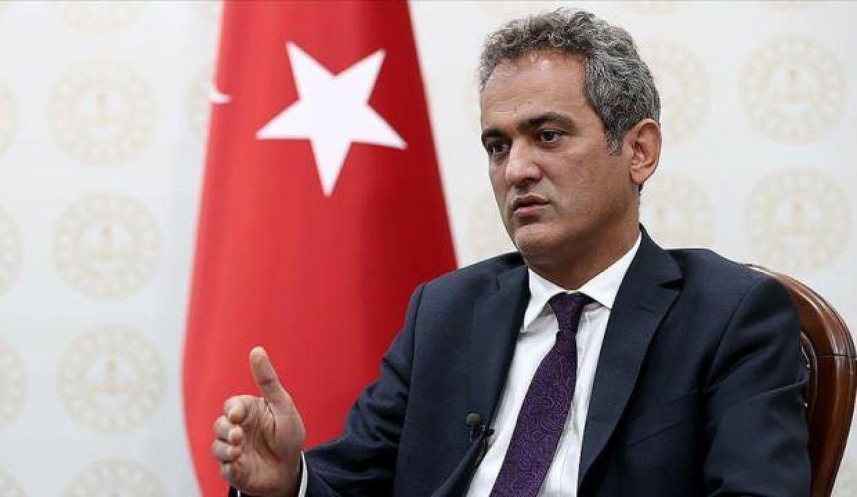 Ulusal Eğitim Bakanı Özer’den açıklamalar! Okullar kapanacak mı?