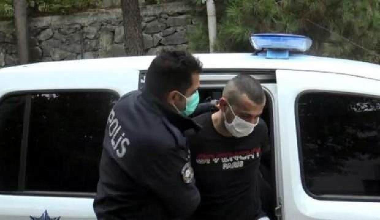 Yolcuyken çaldığı taksiyle 3 gün taksicilik yaptı! “Vur beni” yazmış