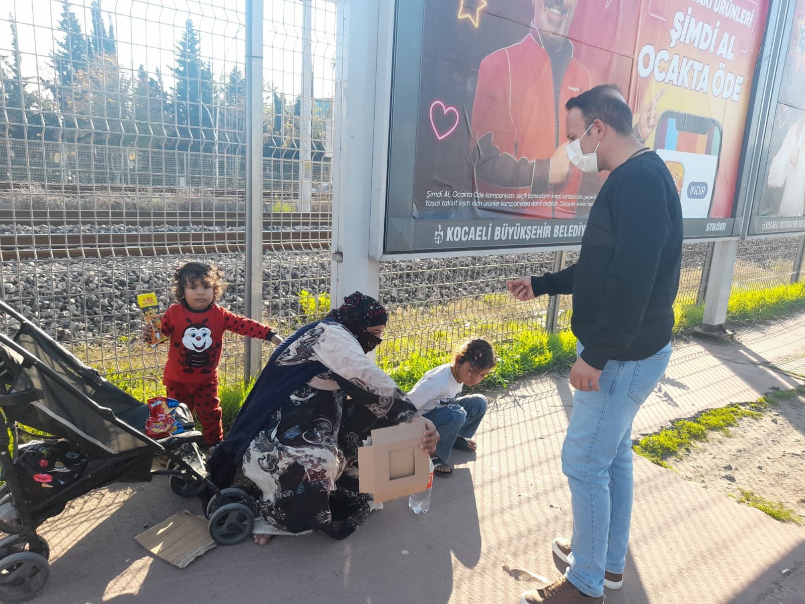 Duygu sömürüsü yapanlara zabıtalar müdahale ediyor