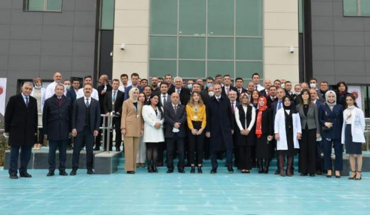 Adalet Bakanı Gül, Erzurum İsimli Tıp hizmet binasının açılışını yaptı