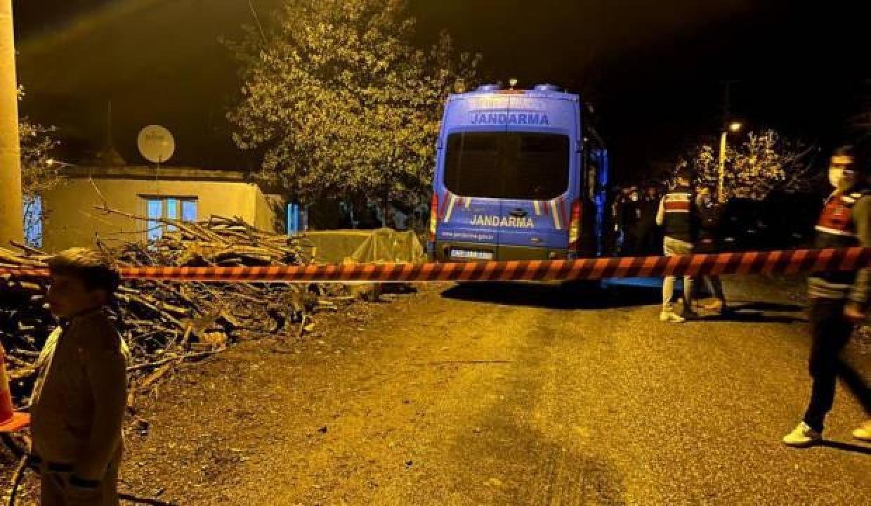 Arazi uyuşmazlığı kanlı bitti: 3 meyyit