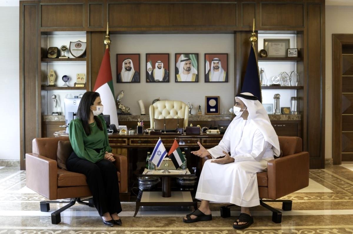 BAE İçişleri Bakanı Al Nahyan, İsrailli mevkidaşı Ayelet Shaked ile görüştü