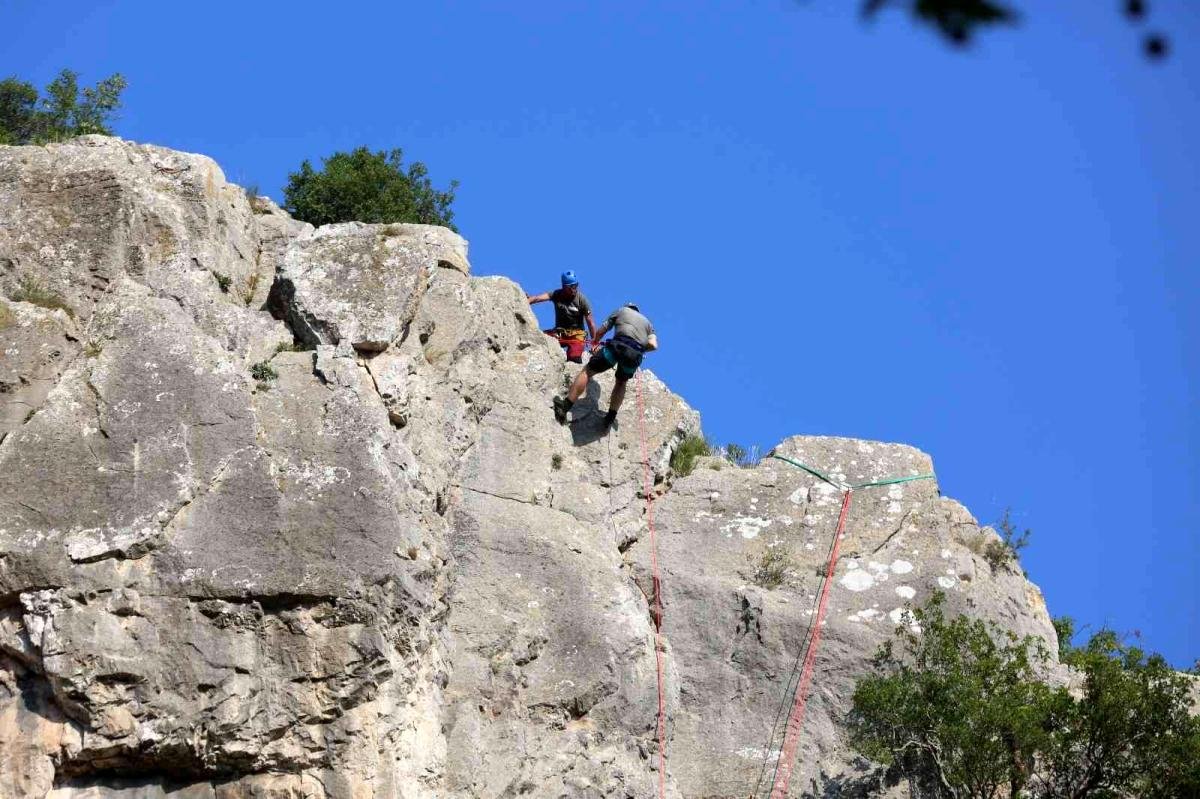 Ballıkayalar Tırmanış Şenliği başlıyor