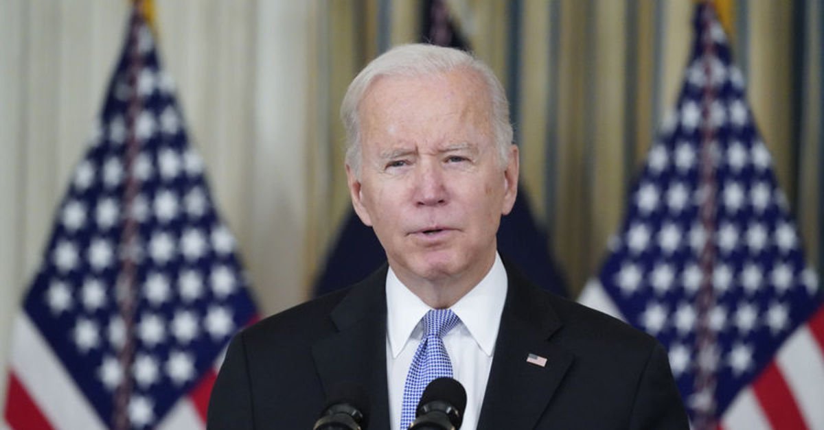 Biden: Enflasyon Amerikalıların cebini yakıyor
