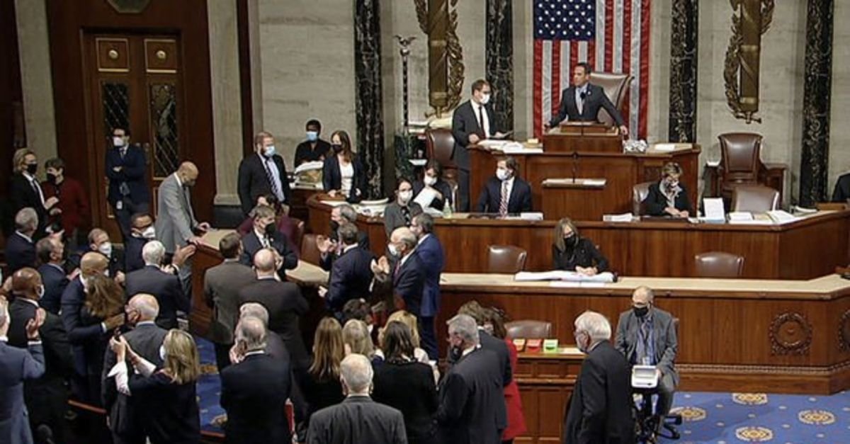 Biden’ın toplumsal harcama paketi Temsilciler Meclisi’nden geçti