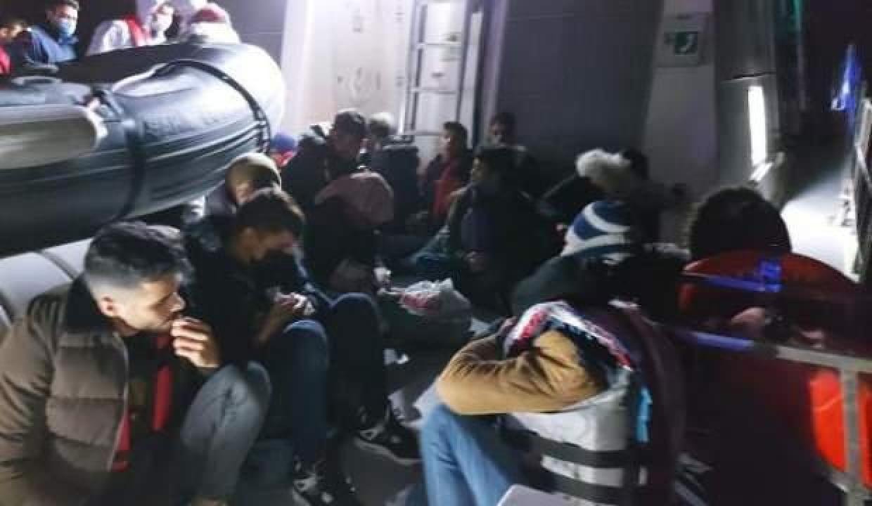 Bodrum’da 40 kaçak göçmen kurtarıldı, 19 kaçak göçmen yakalandı