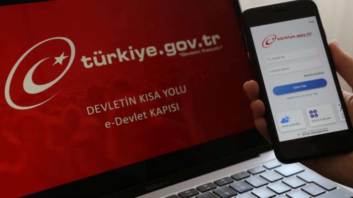 e-Devlet’ten bir bomba hizmet daha: İsim ve soyad düzeltilmesine ait müracaatlar sistem üzerinden yapılabilecek