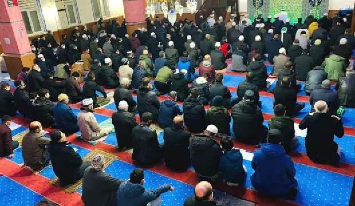 Eskişehir’de sabah namazı buluşmasına ağır ilgi