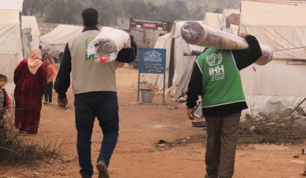 İHH bu kış Suriye’ye bin 500 TIR gönderecek