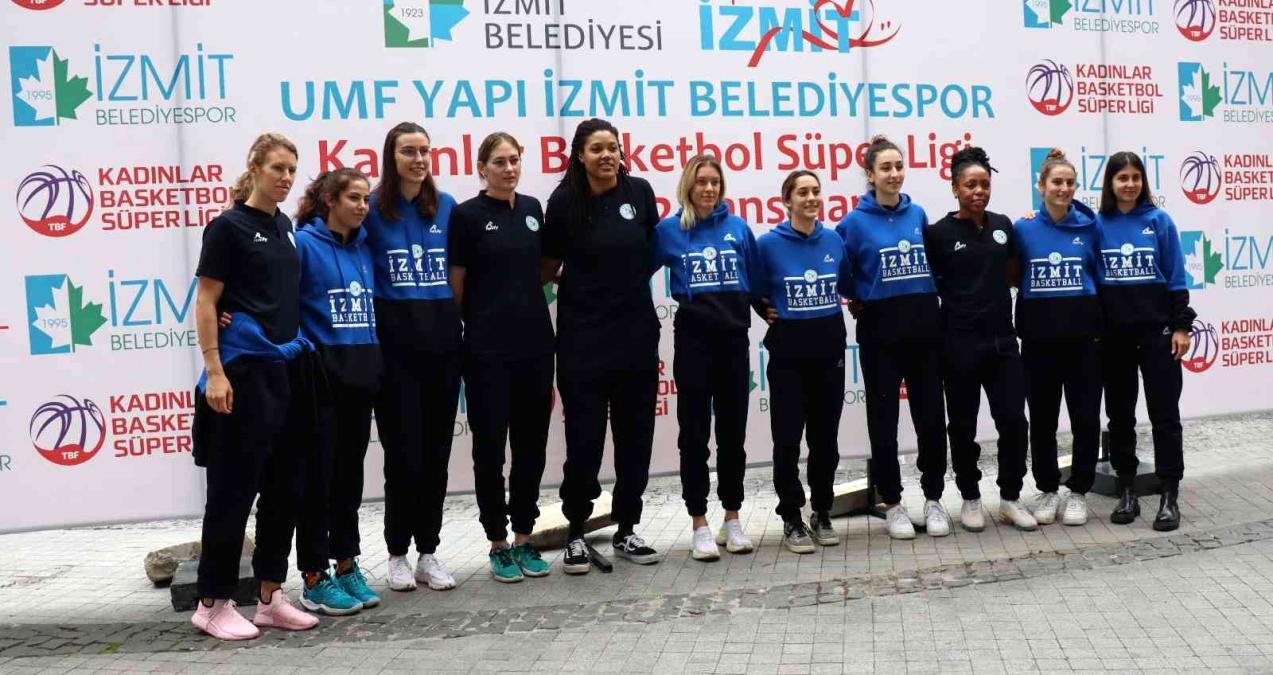 İzmit Belediyespor’da gaye ligde kalıcı olmak