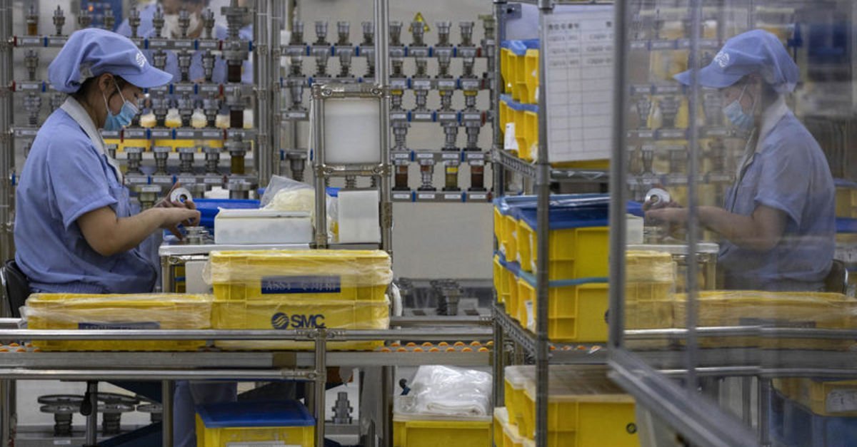 Japonya’da beklentileri aşan daralma