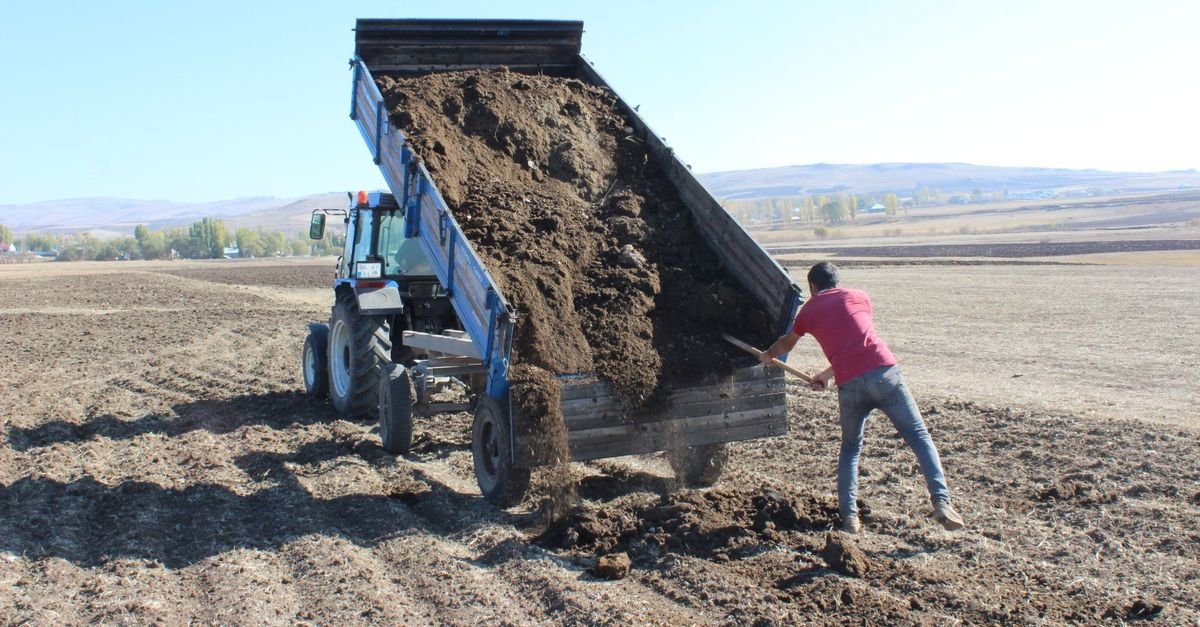 Kimyasal gübre fiyatları, hayvan gübresini değere bindirdi