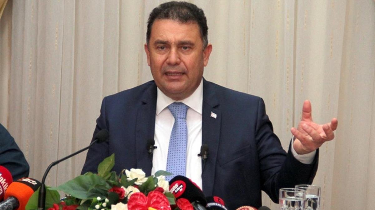 KKTC Başbakanı Ersan Saner hükümetin istifasını sundu