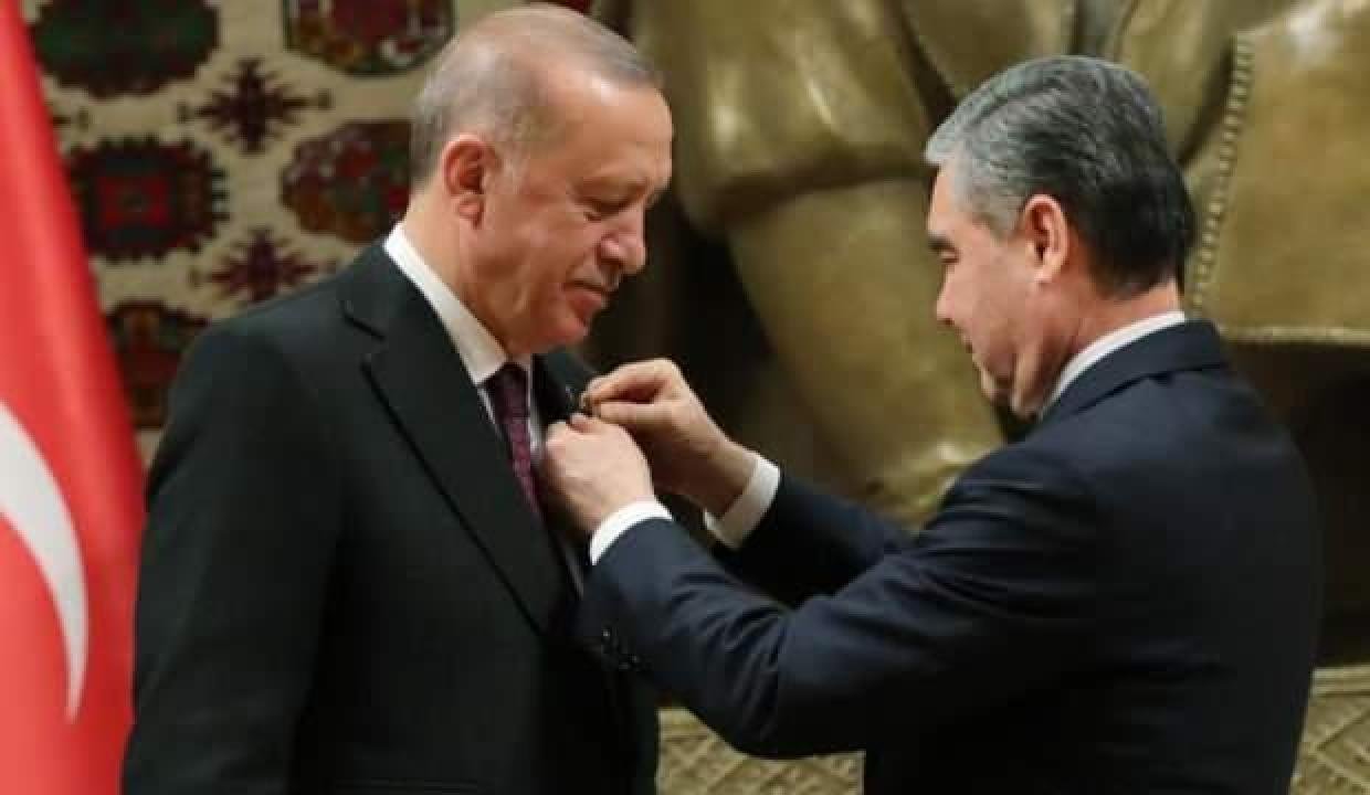 Lider Erdoğan’a ‘Devlet İşbirliği Nişanı’