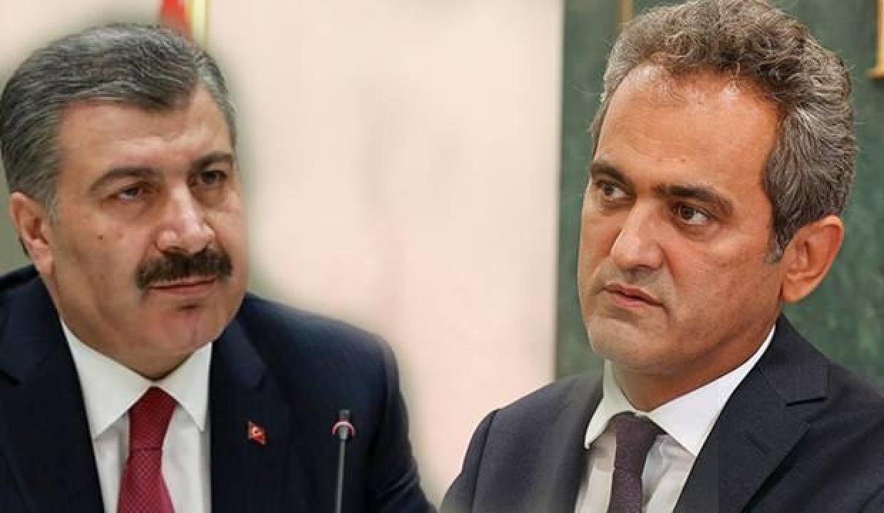 Okullar kapanacak mı? sorusuna kritik yanıt! Bakan Koca açıkladı! ” Önlemler devreye girebilir”