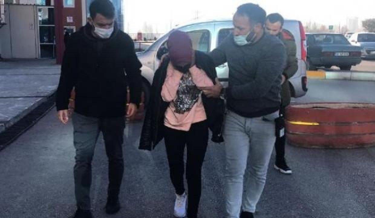 Ormanda aranan Esra, kent merkezinde bulundu