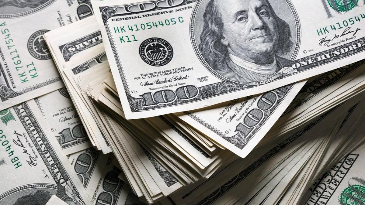 Son Dakika! Dolar 8,97 TL’nin üzerini görerek rekor tazeledi