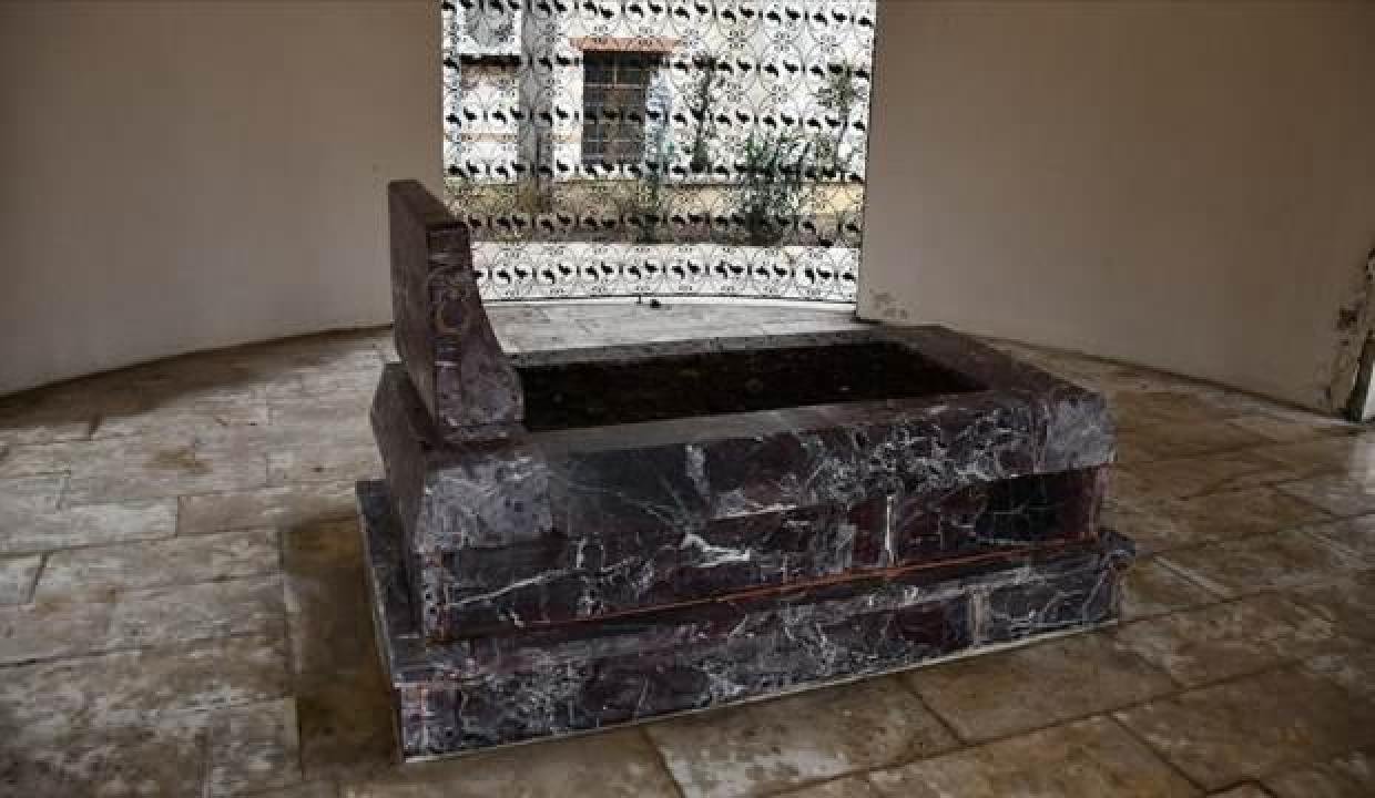 Sütçü İmam vefatının 99. yılında kabri başında anıldı