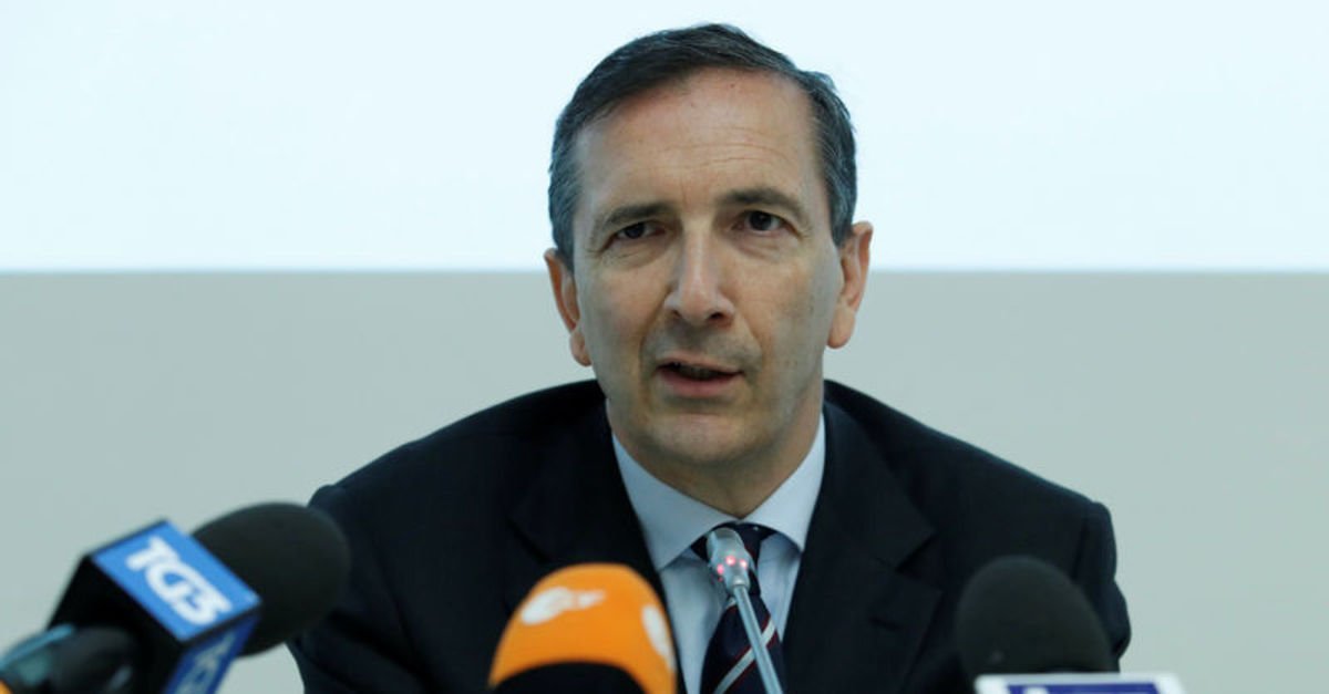 Telecom İtalia’nın CEO’su istifa etti