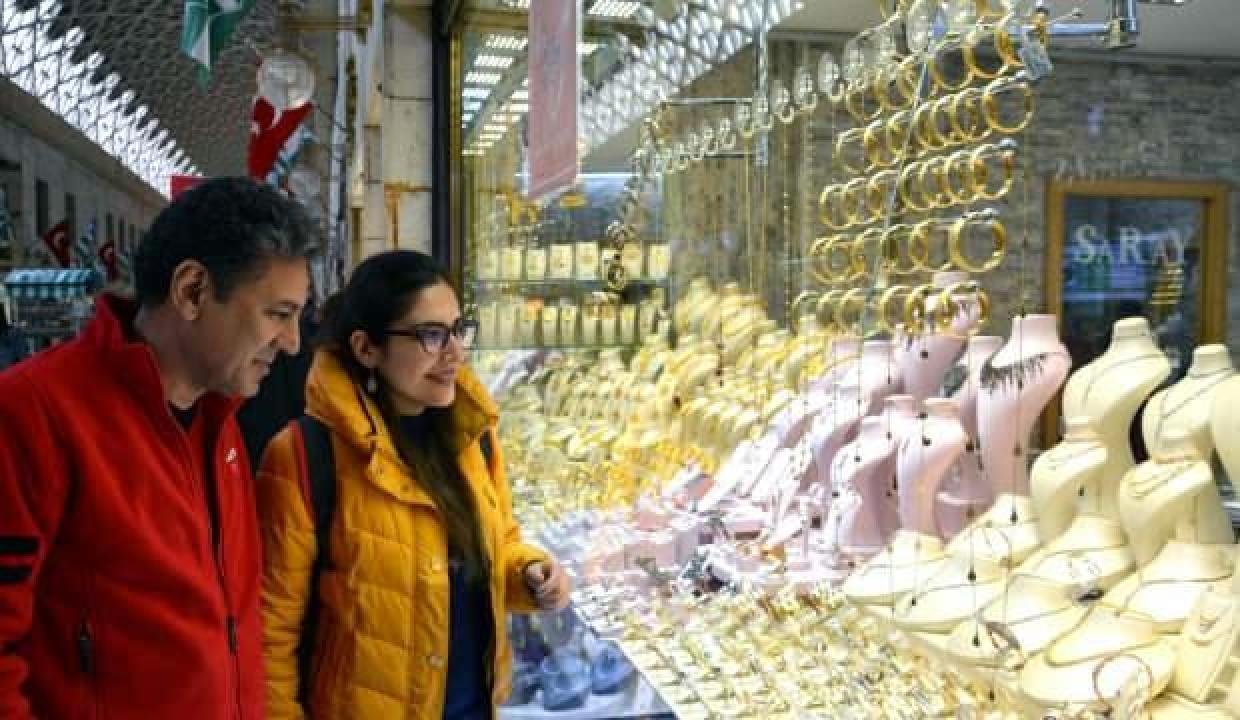 14 Ocak Cuma Canlı Altın Fiyatları: Çeyrek Altın, Gram Altın, Bilezik, alış satış fiyatları