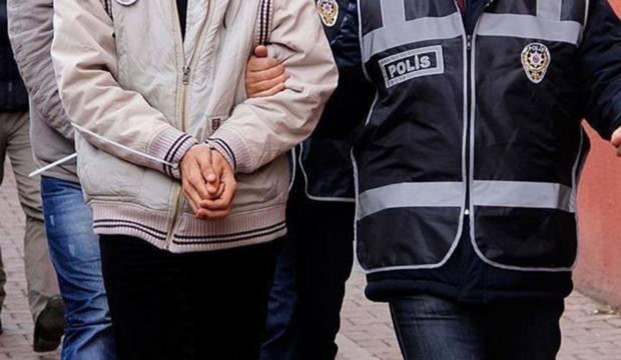 Adana’da FETÖ’cü 2 eski öğretmene mahpus cezası