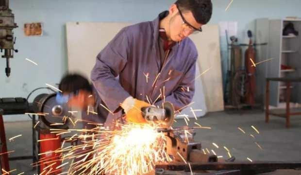 Fabrika üzere okul, 1 milyon 100 bin TL ciro yaptı