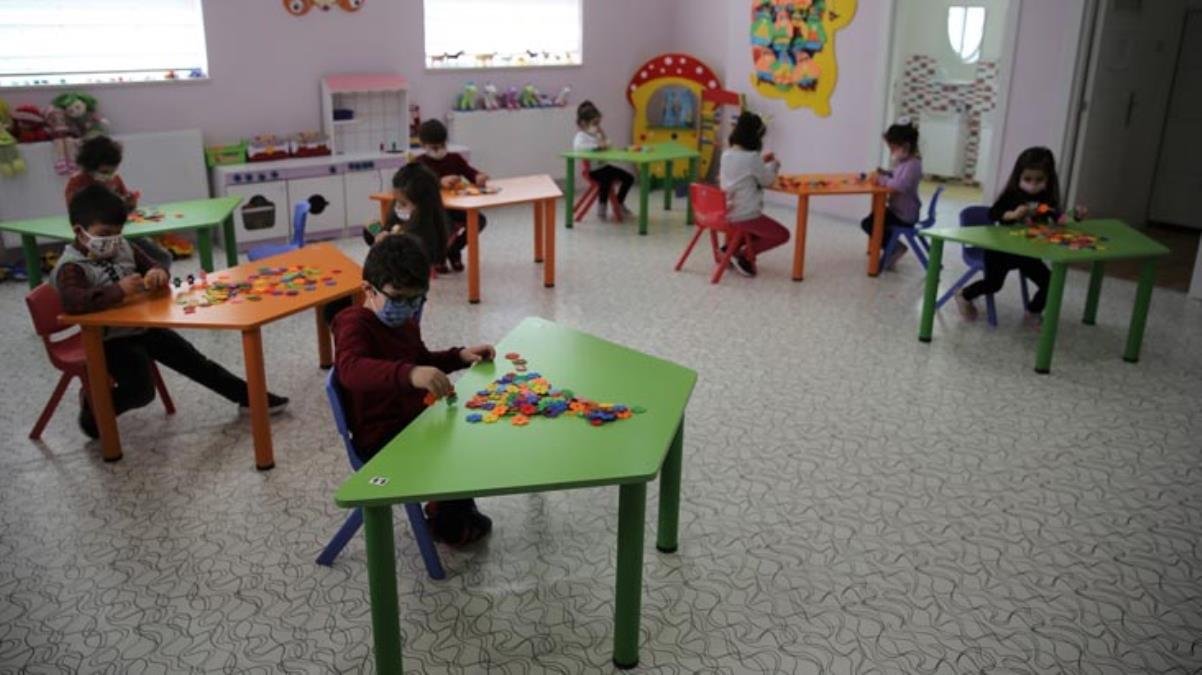Halk Sıhhati Genel Müdürlüğü, kreşlerdeki karantina müddetiyle ilgili baş karışıklığını giderdi