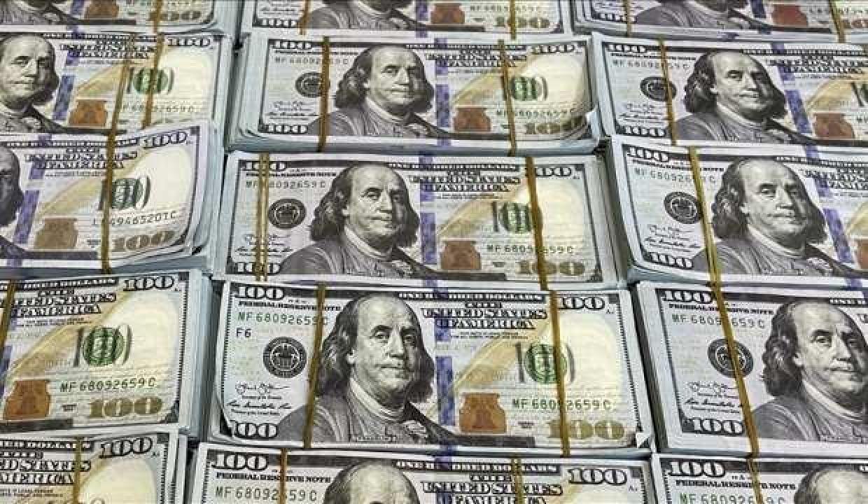 İstanbul’da, iki kişiyi uydurma 40 bin dolarla dolandıran zanlı tutuklandı