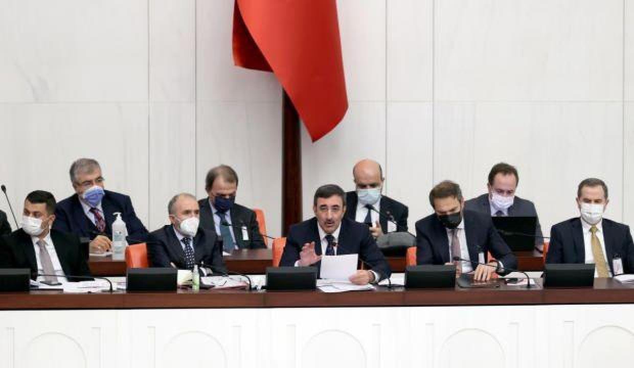 Memur ve emekliye ek artırımı da içeren kanun teklifi TBMM Genel Heyetinde