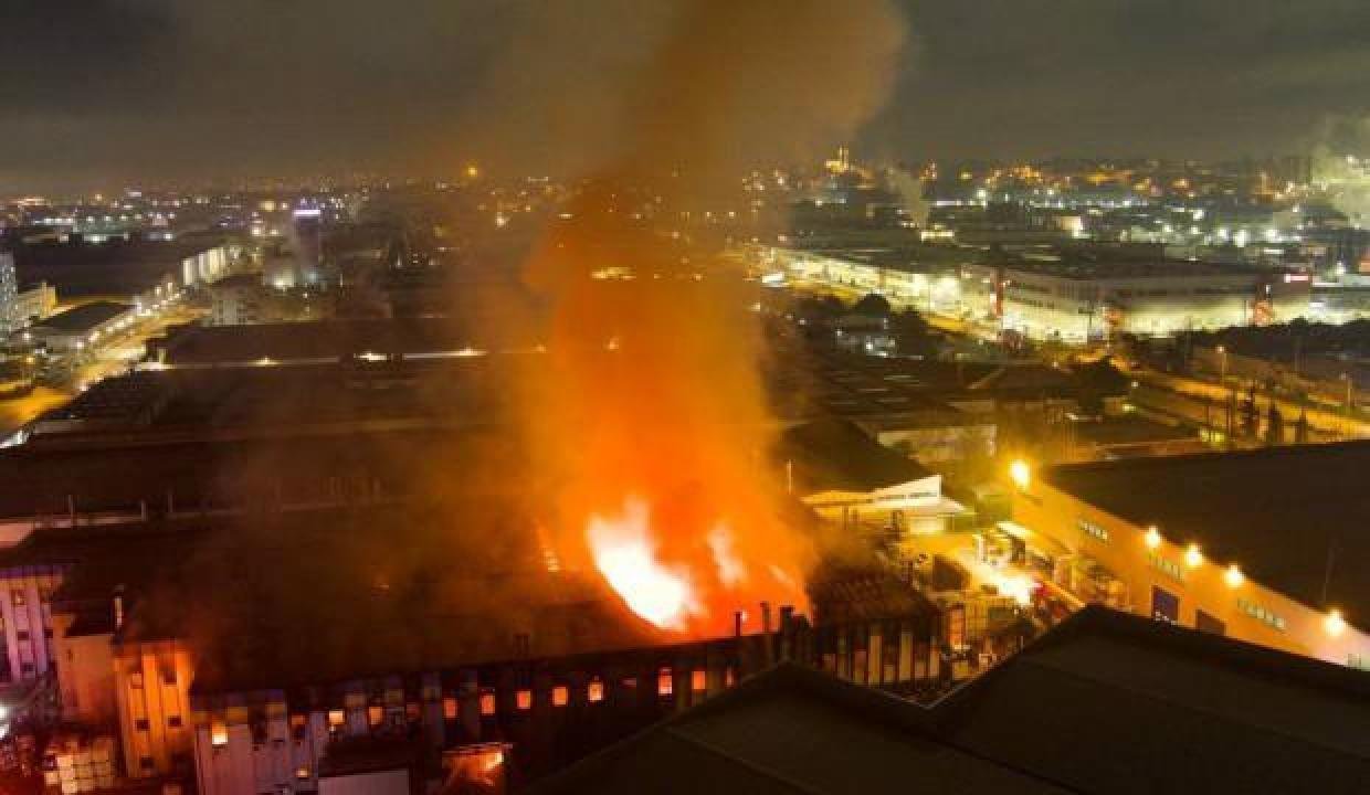 Patlamalar yaşandı: Bursa’da fabrikada korkutan yangın
