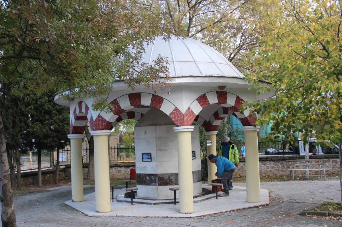 Pes dedirten hırsızlık