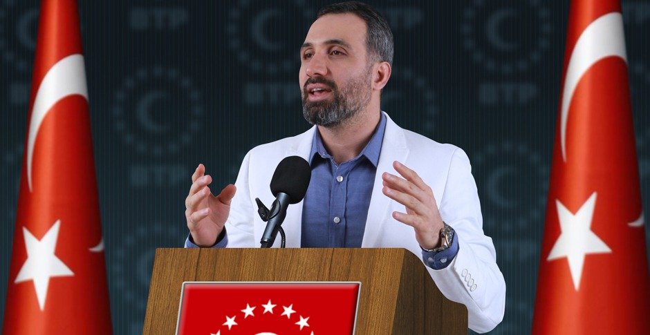 GENÇLERİMİZİ YÖNETİMDE SÖZ SAHİBİ OLMAYA DAVET EDİYORUZ