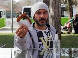 İŞSİZ KALDIĞI DÖNEMDE, ŞANS ESERİ BAŞLADIĞI İŞ, ASIL İŞİ OLDU