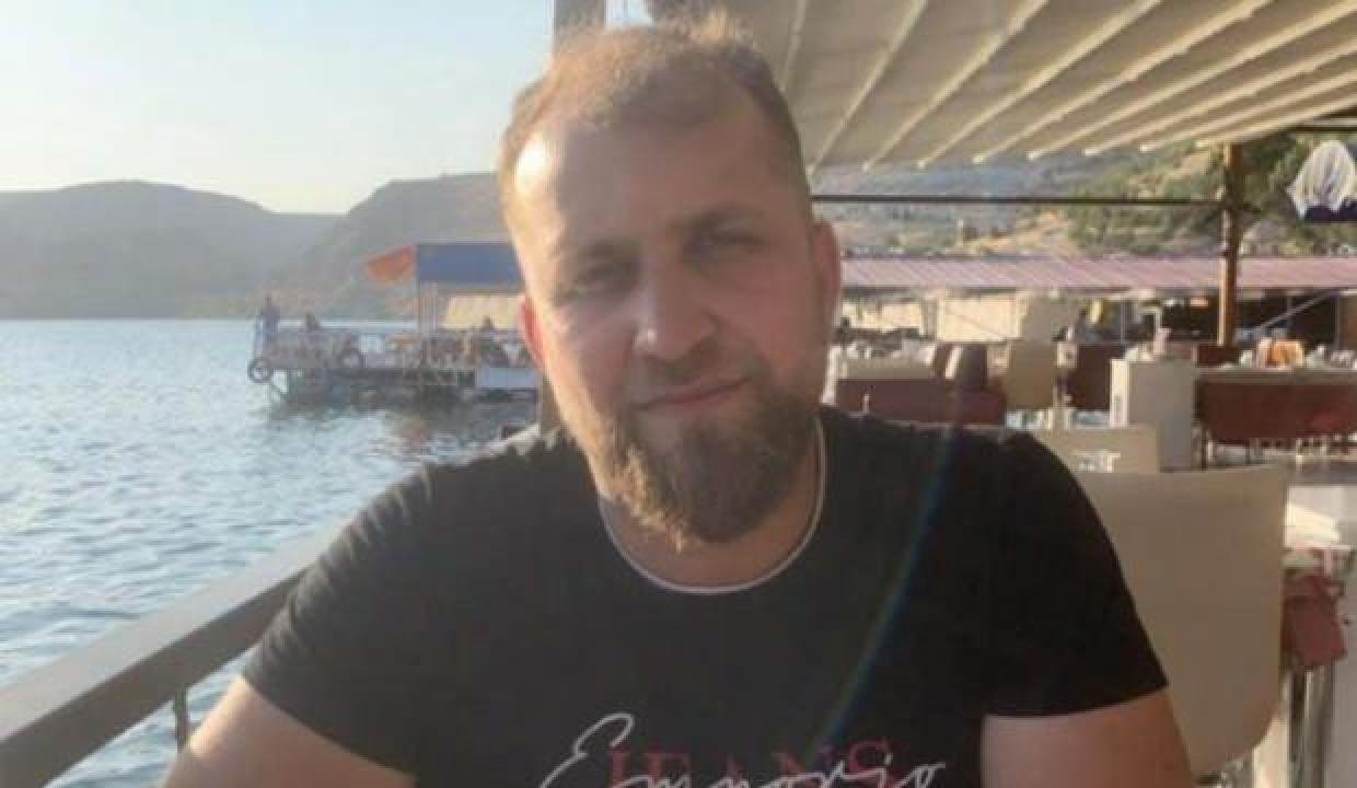 Saç ektiren kişinin vefatına ait davada 4 sanığa beraat