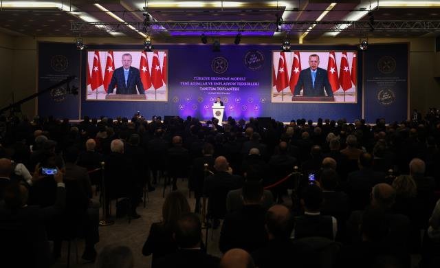 Cumhurbaşkanı Erdoğan açıkladı! Temel gıda ürünlerinde yüzde 8 olan KDV oranı, yüzde 1’e indirildi