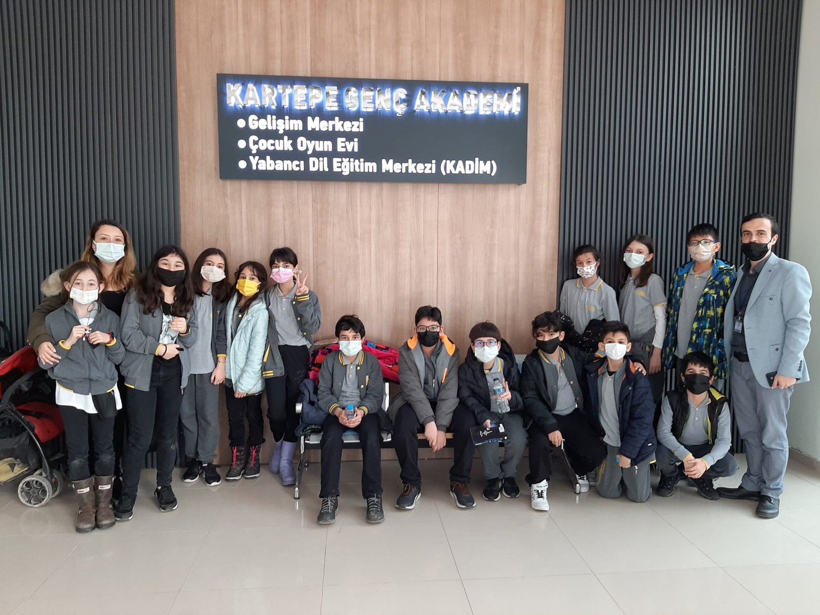 KARTEPE GENÇ AKADEMİ’YE ZİYARETÇİ AKINI