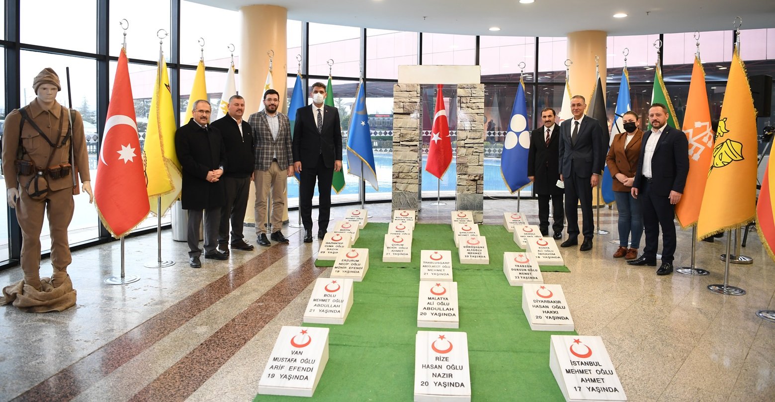 KARTEPE’DE 18 MART ÇANAKKALE SERGİSİ’Nİ BİNLERCE KİŞİ ZİYARET ETTİ