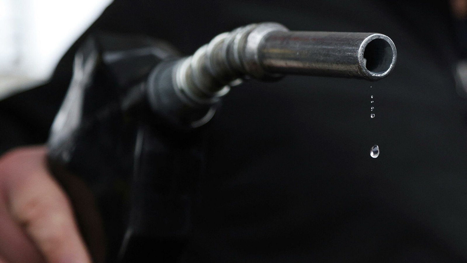 ABD’de benzin fiyatı tüm zamanların en yüksek seviyesine ulaştı