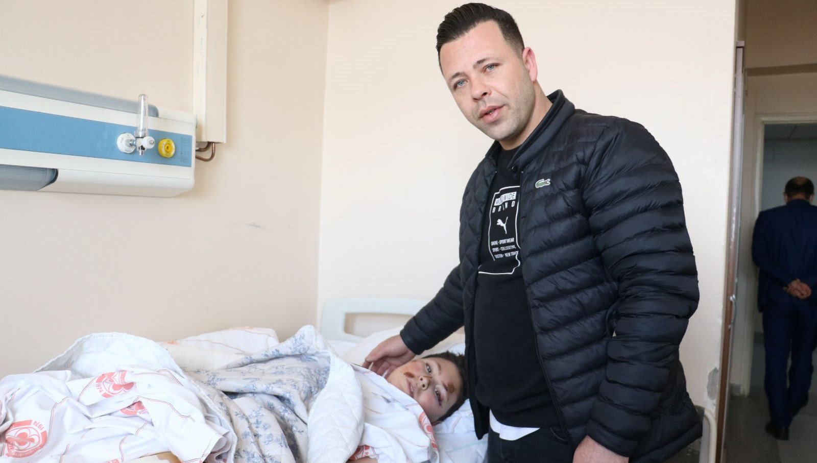 Acılı babadan sokak köpekleri tepkisi