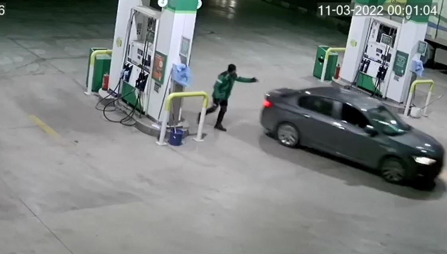 Aracının deposunu doldurup kaçan şüpheliler yakalandı