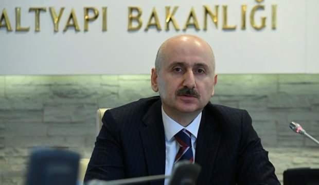 Bakan Karaismailoğlu: 318 milyar dakika konuşuldu