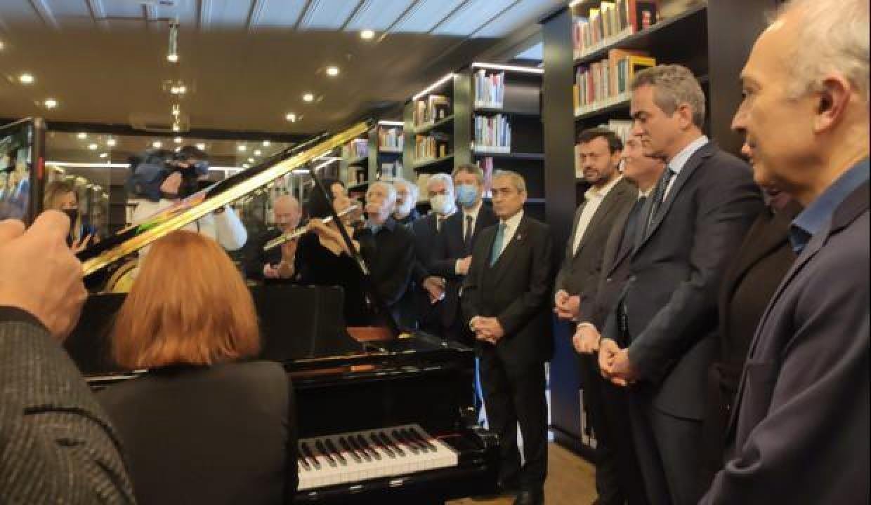 Bakan Özer’den İstanbul’a müjde