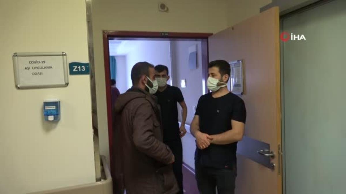 Başhekim Yardımcısı Uzm. Dr. Sanmak: “Covid-19’a karşı farklı aşılarla daha iyi bir antikor için TURKOVAC tercih edilmeli”